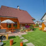 Privat Na Chalupe 649 Partizanska lupca