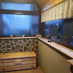 Privat Na Chalupe 649 Шале Partizanska lupca