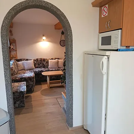 Privat Na Chalupe 649 * Partizanska lupca